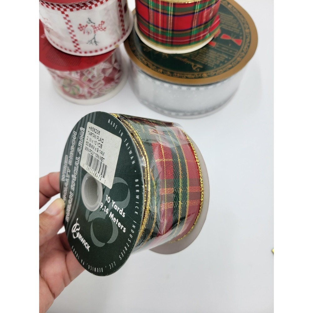 Christmas Ribbon Variety Of Different Themes & Sizes (LotOf 5)‎ - Picture 2 of 7